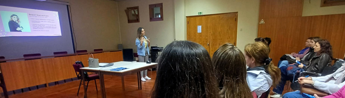 Sessão de sensibilização promove parentalidade mais consciente e positiva