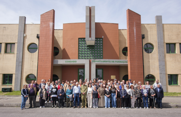 Centros Ocupacionais celebraram o "25 de Abril no Nosso Quartel"