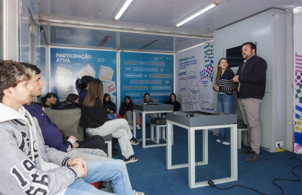 Município promove educação interativa na Casa da Juventude