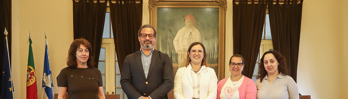 Município reforça apoio nas escolas do concelho