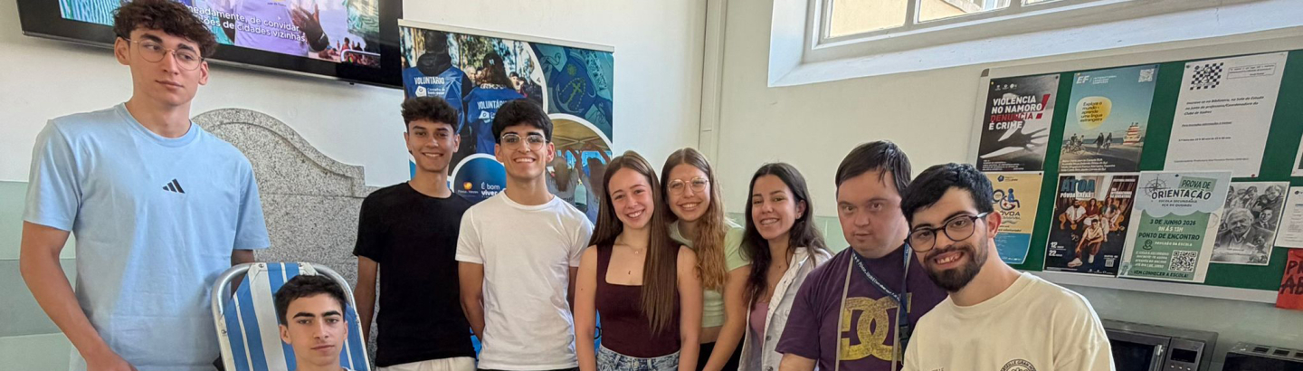 Jovens do concelho convidados a integrar equipa de voluntários do IN-Póvoa