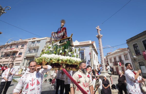 Majestosa Procissão de São Pedro