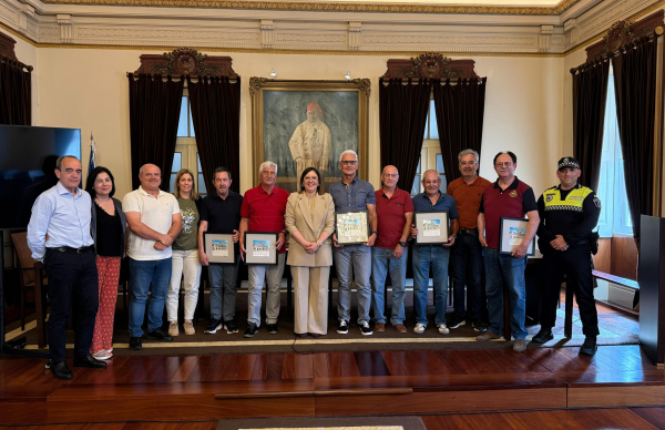 Município homenageia funcionários aposentados