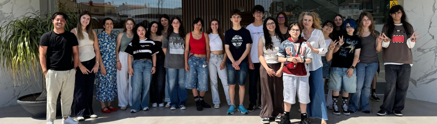 Alunos poveiros conhecem a realidade da indústria têxtil na Pinha Mansa