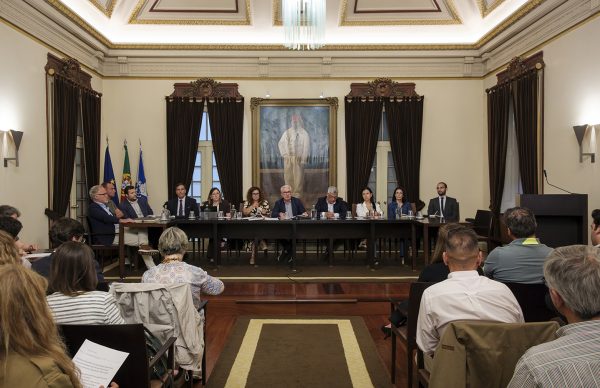 Assembleia dá luz verde para novas creches e jardins de infância no concelho