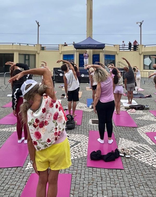 Aula aberta de Yoga
