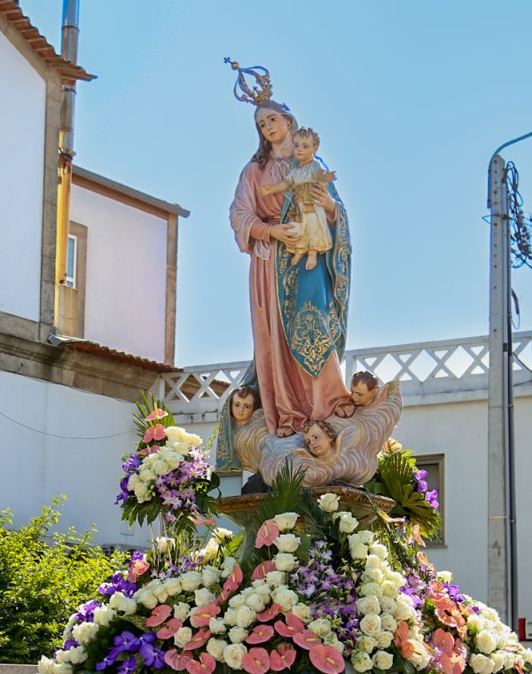 Festas em Honra de Nossa Senhora das Neves