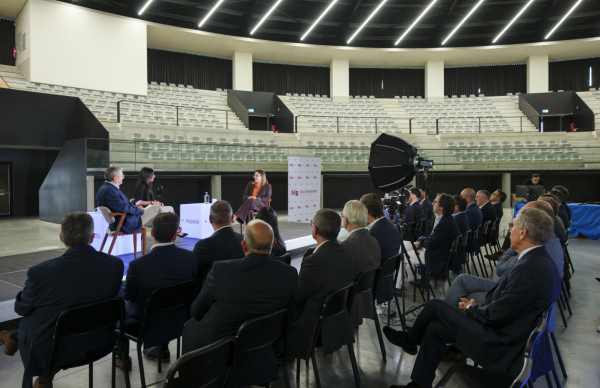 Presidente da Câmara debate desafios e oportunidades para a economia do concelho
